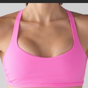 Lululemon Free to be bra